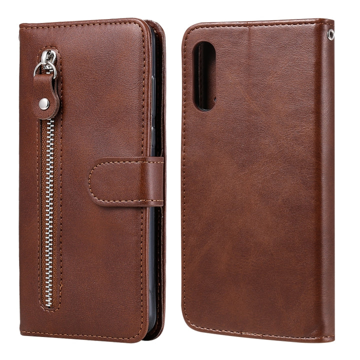 Fashion Calf Texture Zipper Horizontal Flip Leather Case with Holder & Card Slots & Wallet Function, For Sony Xperia L4