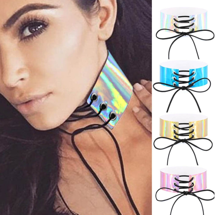 European and American Simple Sexy Bound Collar Fashion Laser Skin Glowing Necklace, Random Color Delivery, QCSF