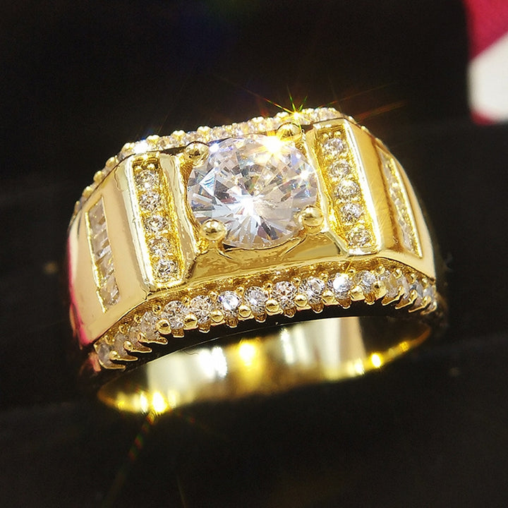 Fashion New Style Gold Plated + AAA Zircon Inlaid Rhinestone Men Diamond Ring, Size: 9, Diameter: 18.9mm, Perimeter: 59.5mm, Diameter: 18.9mm