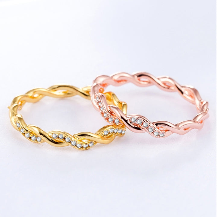 Simple Stylish Ladies Full Rhinestone Twist Modelling Ring(US Size:7), US Size:7