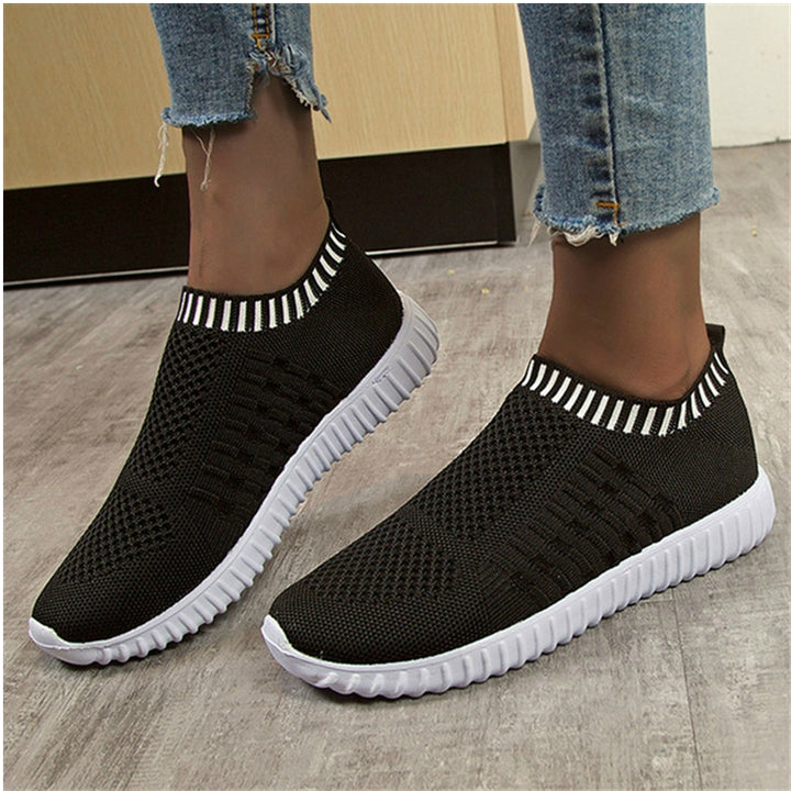 New Large Size The Trend Of Women Shoes Wild Sports Leisure Flying Running Shoes, 35, 36, 37, 38, 39, 40