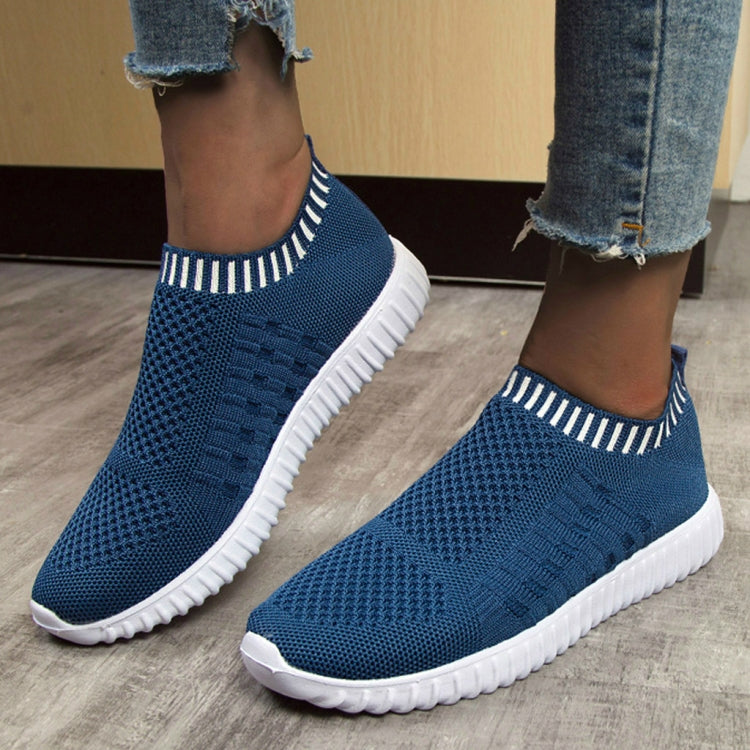 New Large Size The Trend Of Women Shoes Wild Sports Leisure Flying Running Shoes, 35, 36, 37, 38, 39, 40