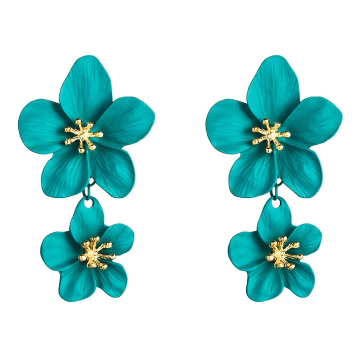 1 Pair Ladies Fashion Geometric Flower Earrings, White, Yellow, Red, Black, Rose Red, Golden, Dark Green, Blue And green, Pink, Light Green, Royal Blue