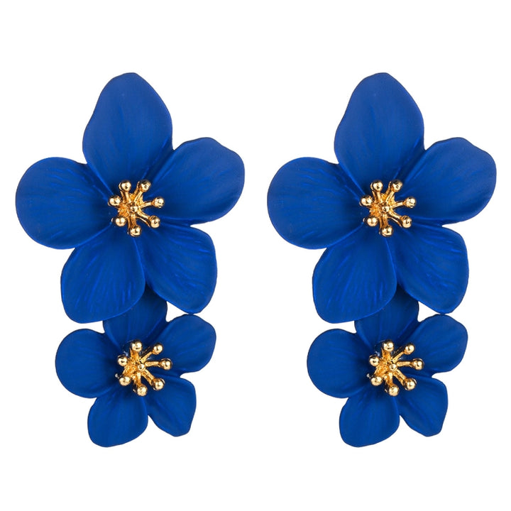 1 Pair Ladies Fashion Geometric Flower Earrings, White, Yellow, Red, Black, Rose Red, Golden, Dark Green, Blue And green, Pink, Light Green, Royal Blue