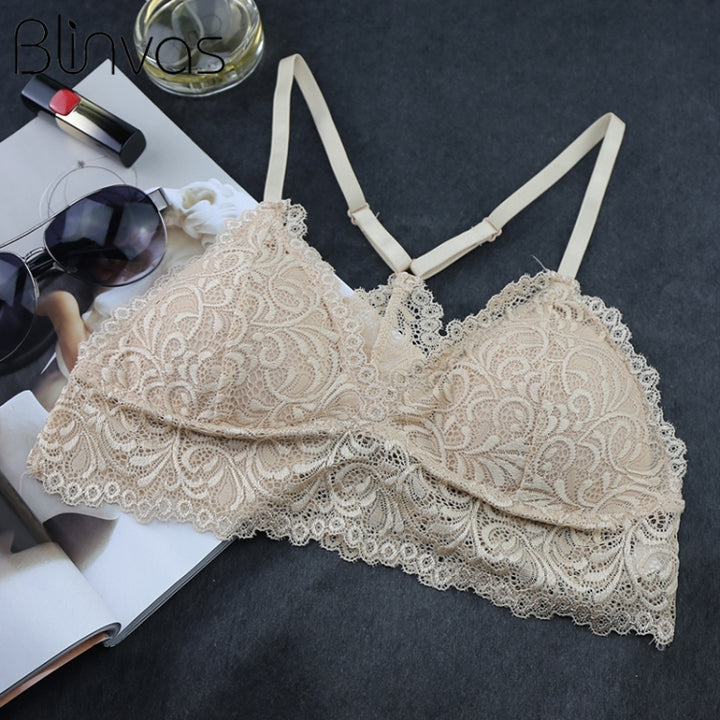 Camisole Female Wrapped Chest Tube Top Underwear Sexy Lace Gathered Base Bra with Chest Pad, One Size