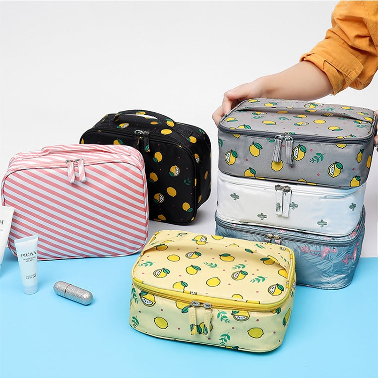 Large Capacity Portable Lady Waterproof Padded Travel Cosmetic Bag Beautician Storage Bags Women Makeup Bag