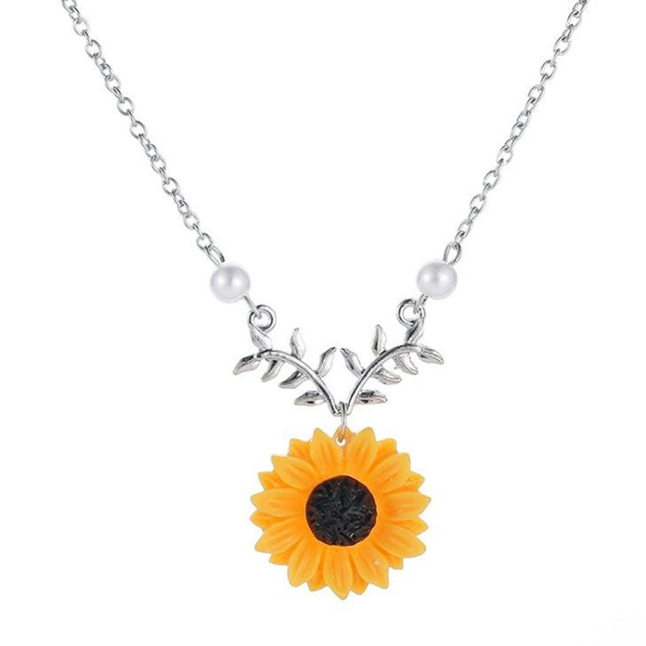 Delicate Sunflower Pendant Necklace Women Creative Imitation Pearls Jewelry Necklace