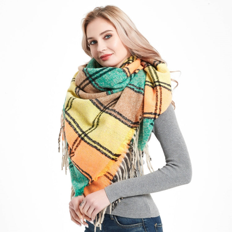 Autumn & Winter Fringed Scarf Plaid Square Scarf Thickening Ladies Shawl, 145cm