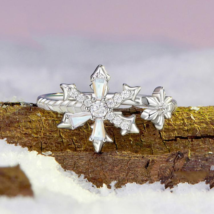 S925 Sterling Silver Platinum Zircon Winter Snowflake Open Adjustable Ring