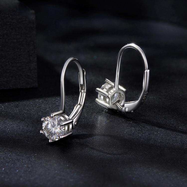 S925 Sterling Silver Elegant Moissanite Shining Earrings