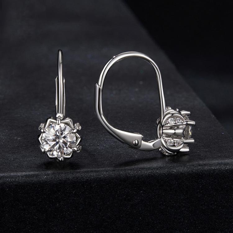 S925 Sterling Silver Platinum-Plated Shining Moissanite Bud Earrings