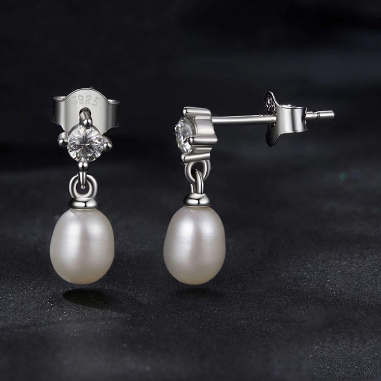 S925 Sterling Silver Natural Freshwater Pearl Moissanite Earrings