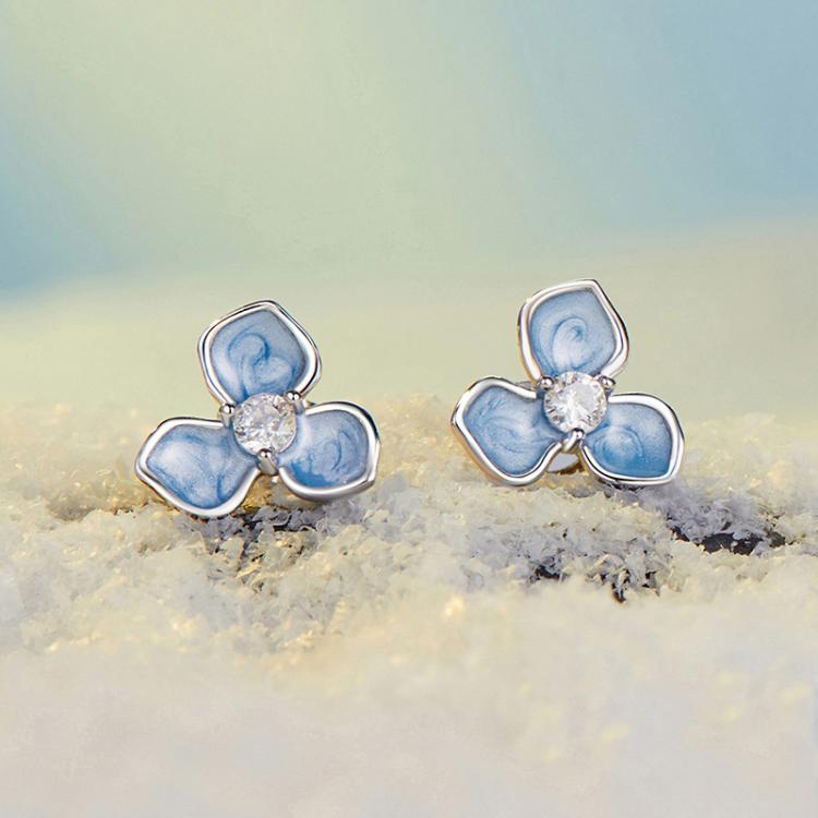 S925 Sterling Silver Platinum-Plated Sweet Flower Earrings