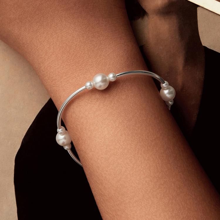 S925 Sterling Silver Plated Elegant Shell Bead Bracelet