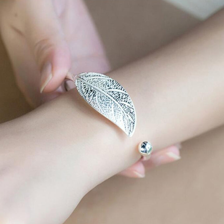 Leaf Cuff Open Bracelets Bangles Women Vintage Silver Jewelry Luxury Bracelet