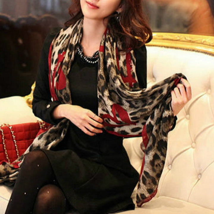 Autumn and Winter Leopard Heart-shape Pattern Scarf Shawl Dual-use Long Sunscreen Scarf, 180 x 112cm