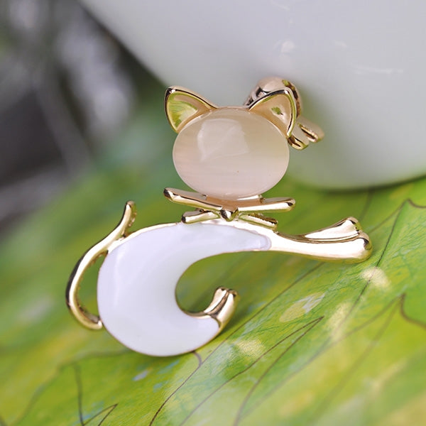 Cute Cat Brooch Cat Eye Stone Brooch, White, Black